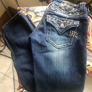 Miss Me, 27 Capri jeans